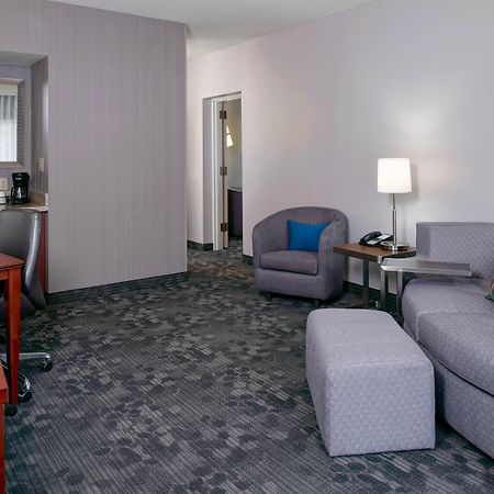 โซเนสตา ซีเลกต์ แคนซัส ซิตี้ แอร์พอร์ต Hotel แคนซัสซิตี ภายนอก รูปภาพ